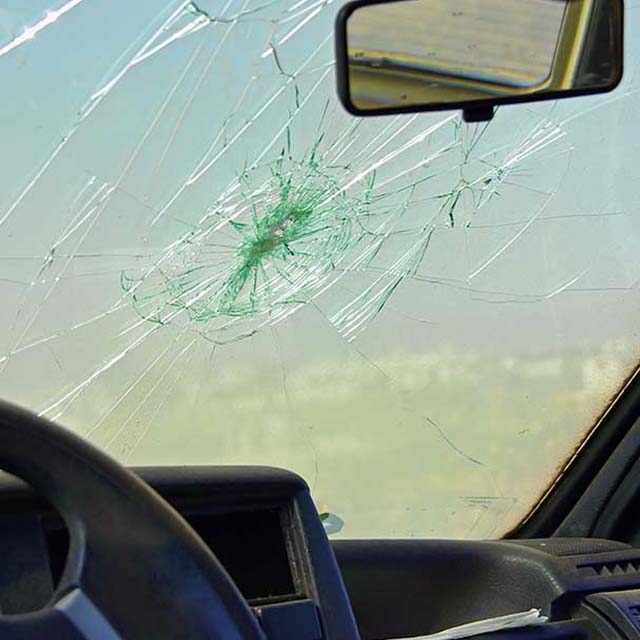 Auto Windshield Cracked Auto Windshield Cracked